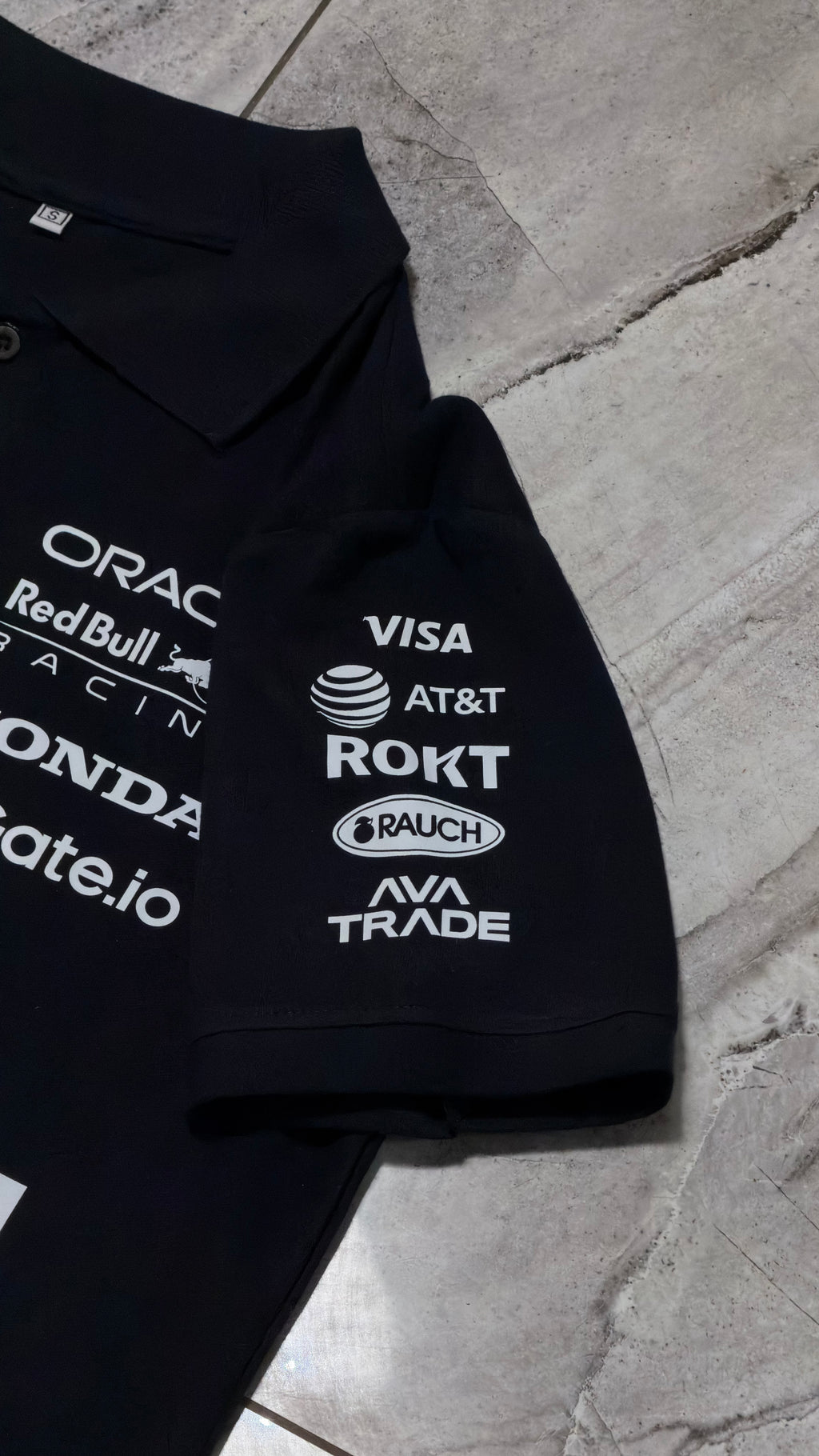 Pack Red Bull Racing 1:24 Polo + auto