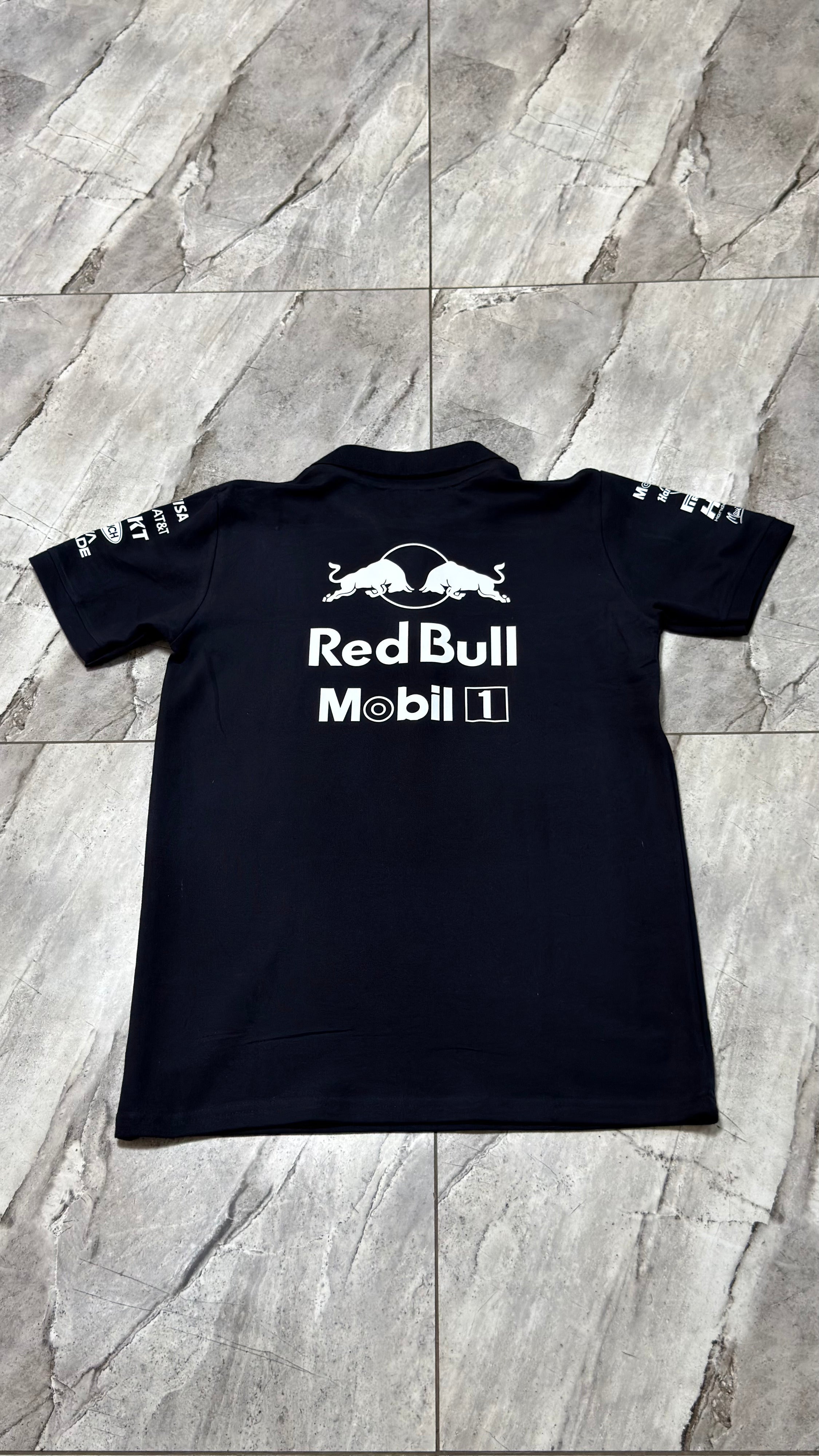Pack Red Bull Racing 1:24 Polo + auto