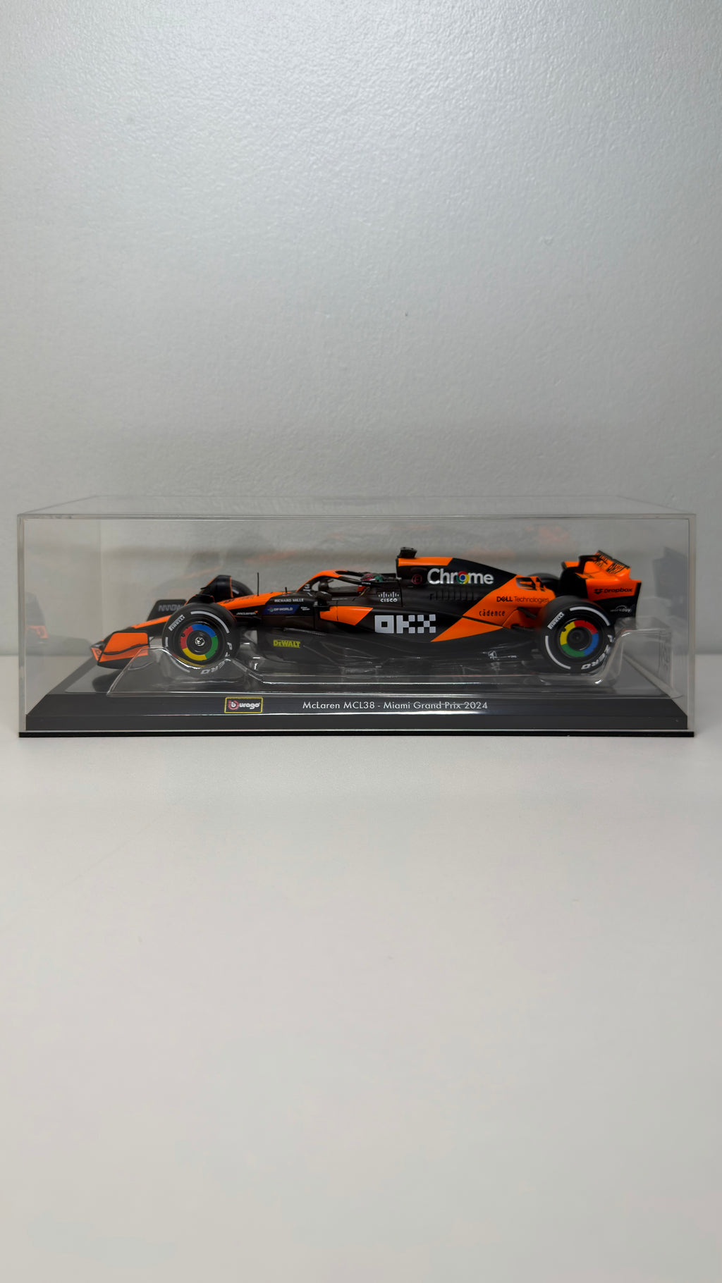 McLaren MCL38 - Piastri