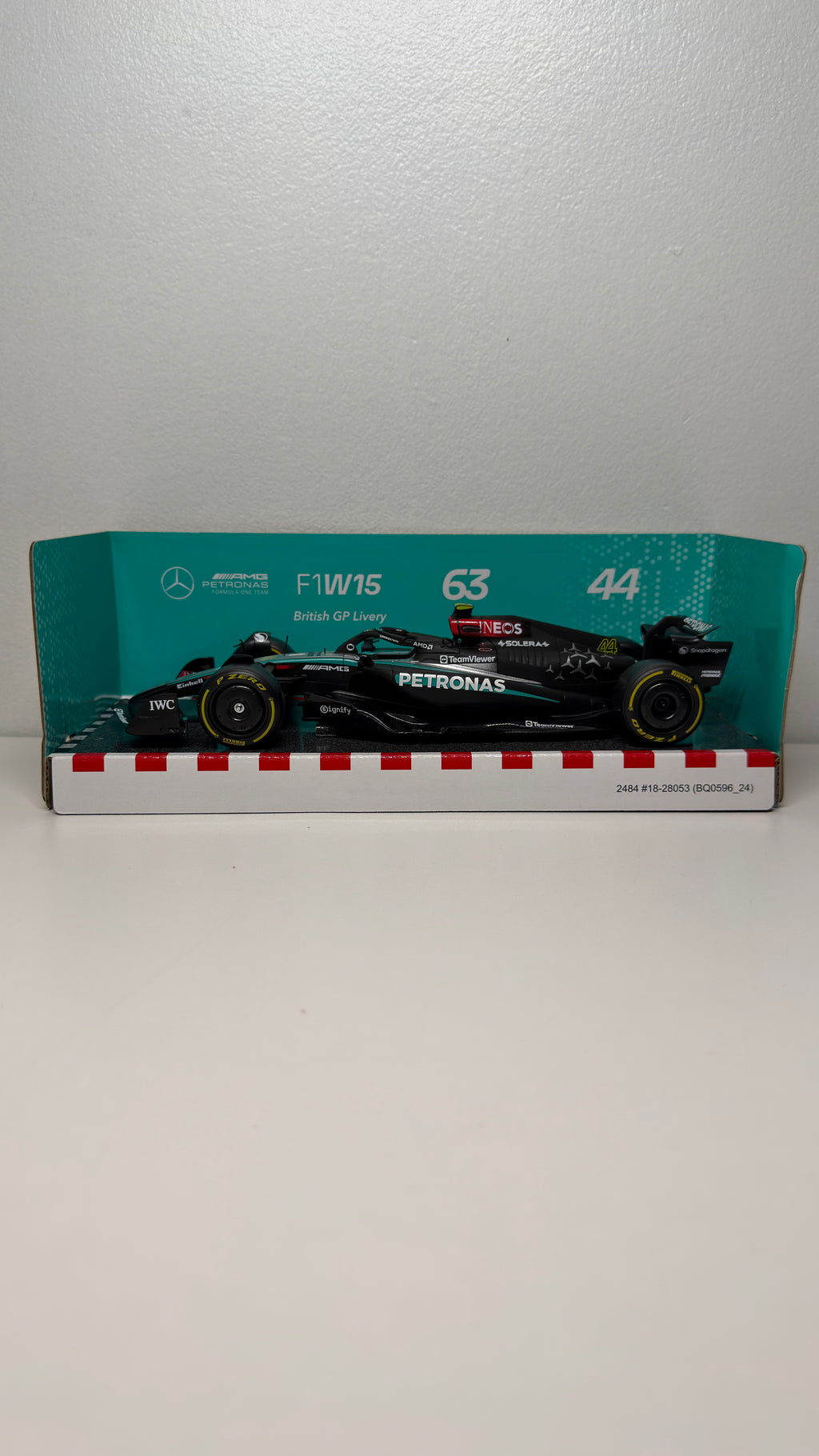 Mercedes W15 - Hamilton