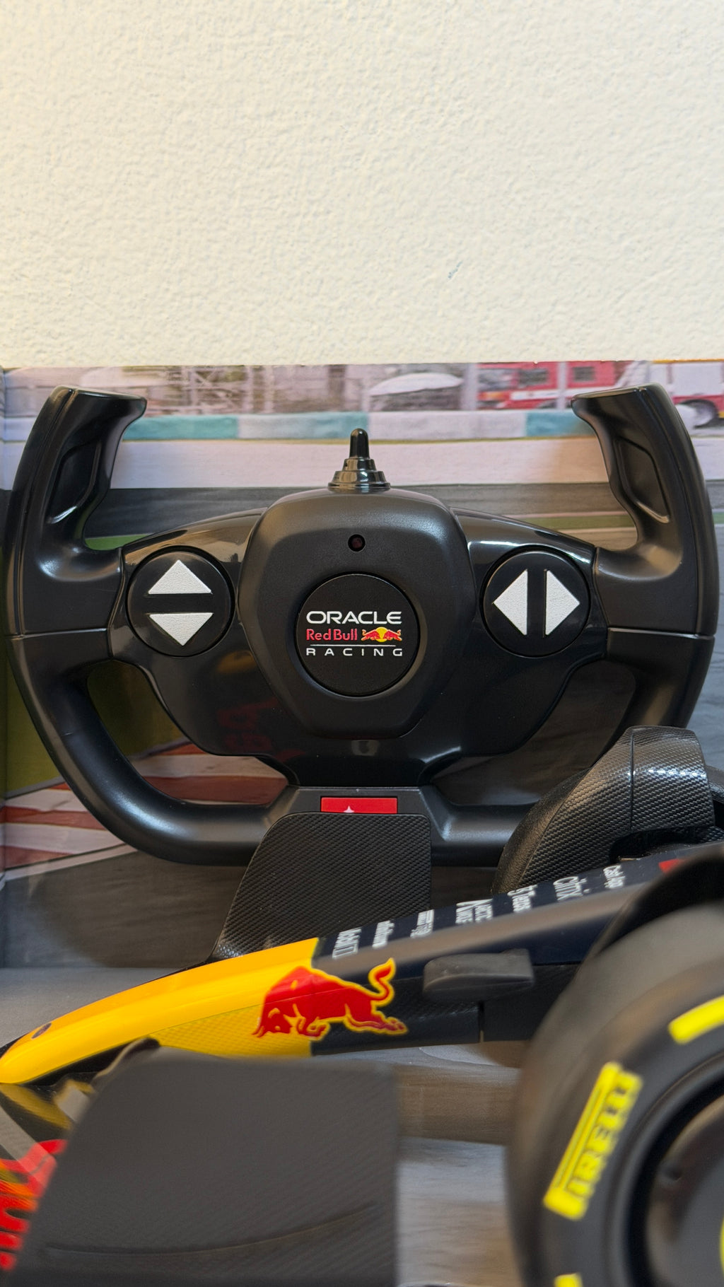 Red Bull RB18 - Verstappen