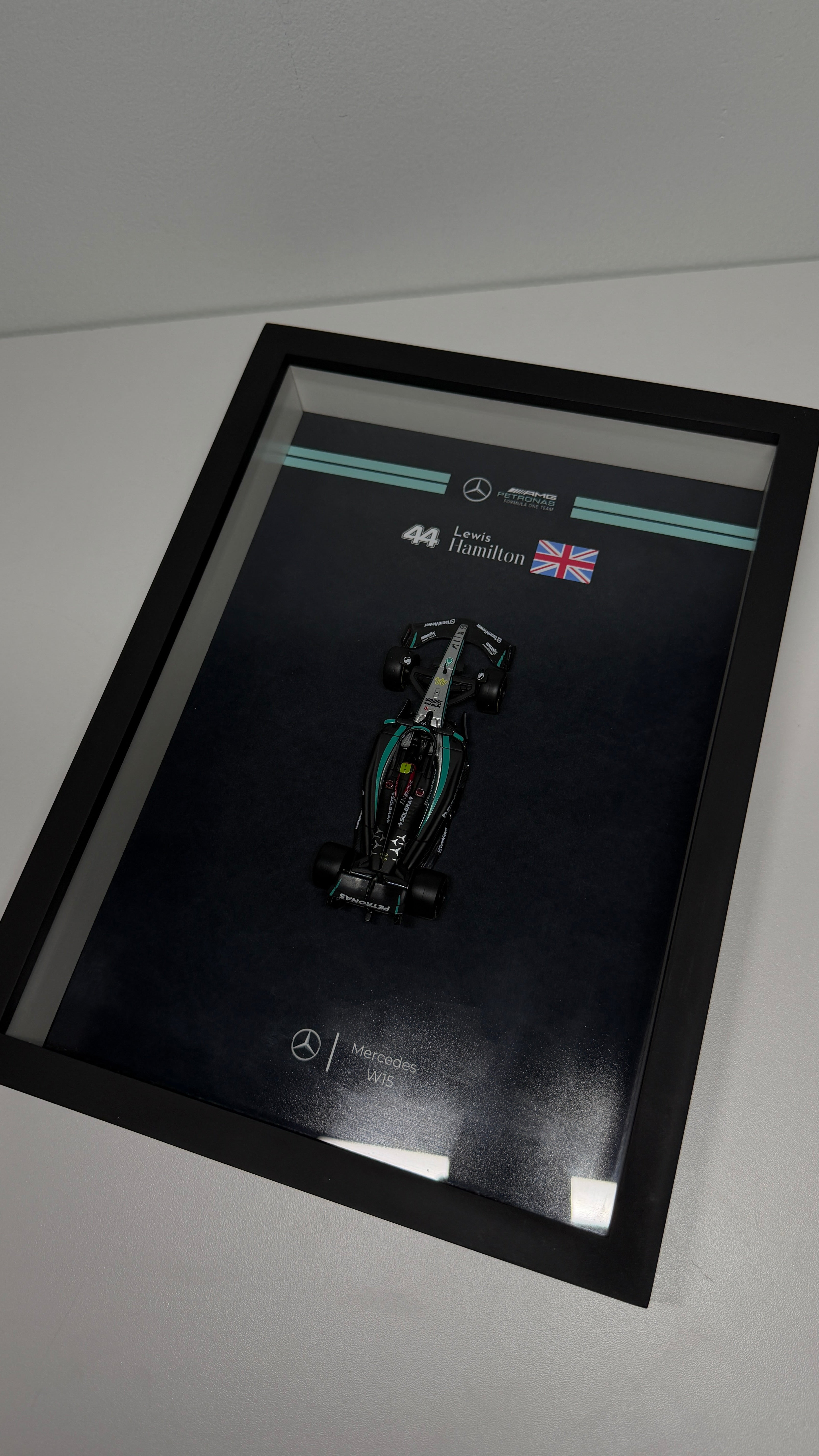 Mercedes Hamilton - Modelo 1