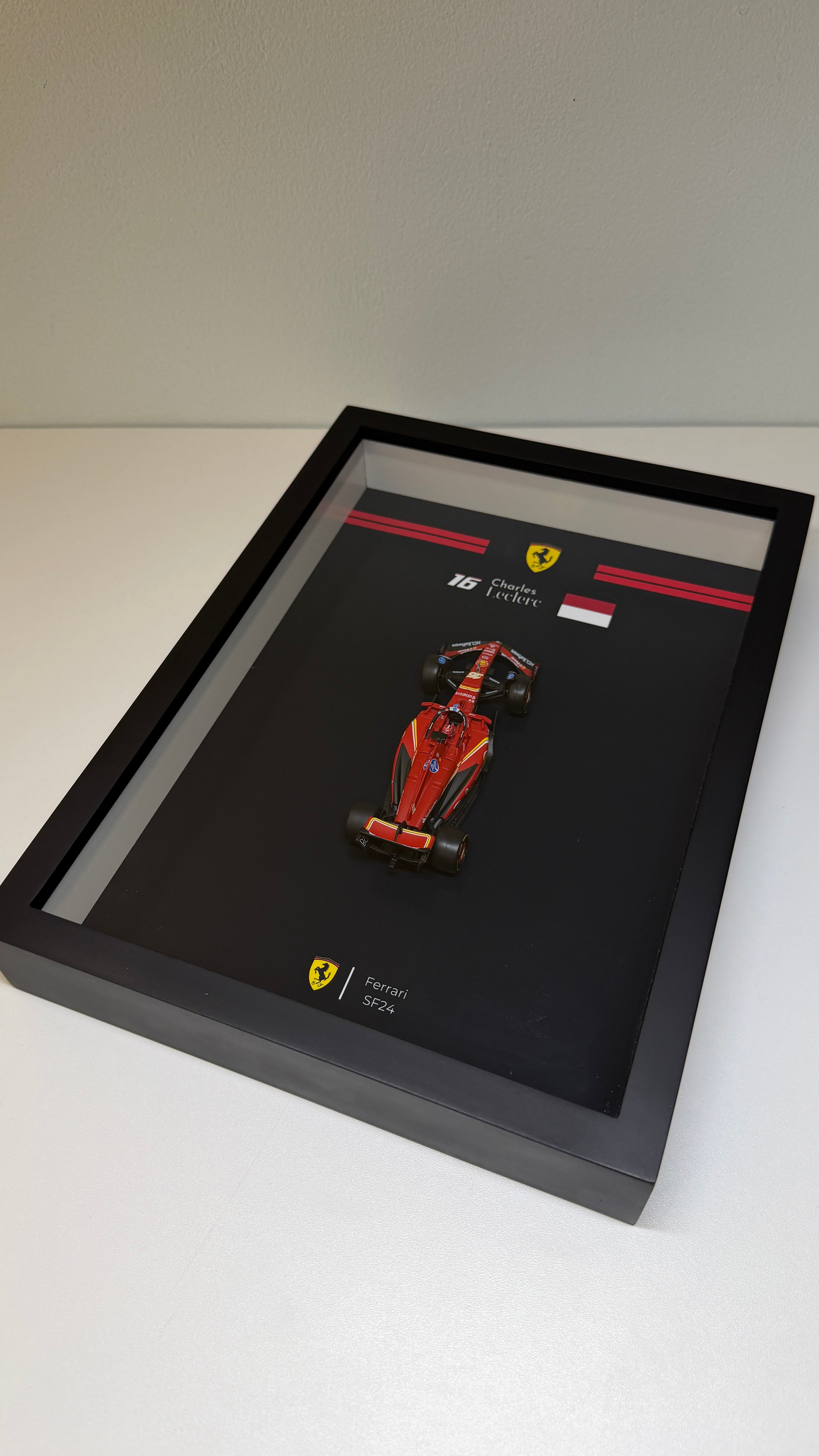 Ferrari Leclerc - Modelo 1