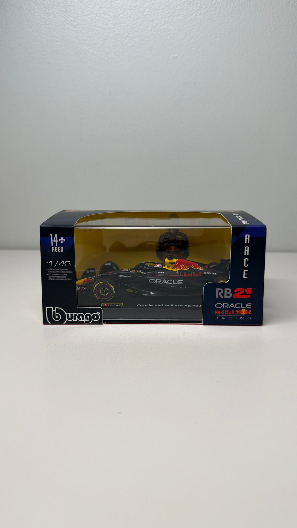 Red Bull RB21 - Verstappen - 2025