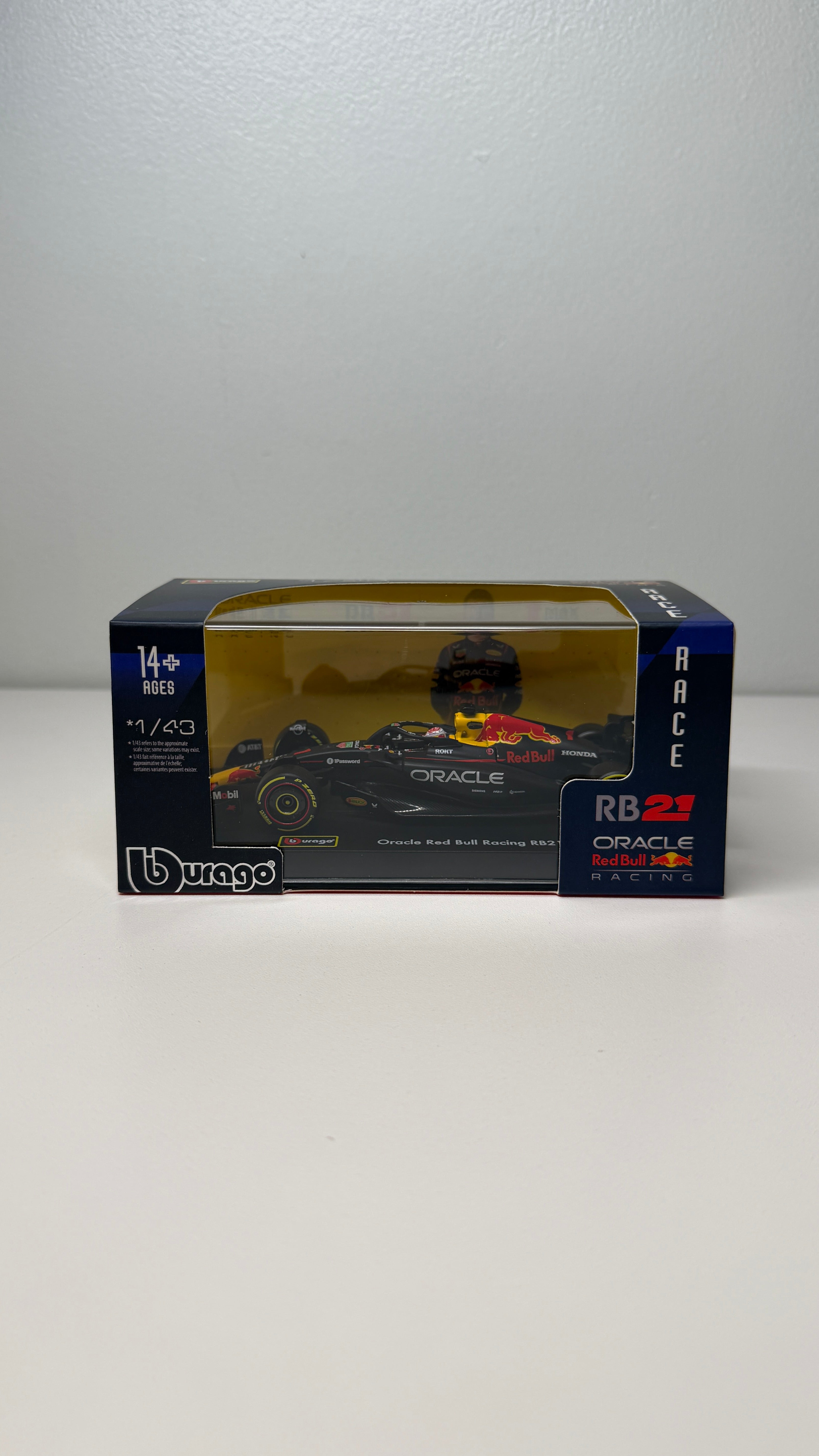 Red Bull RB21 - Verstappen - 2025