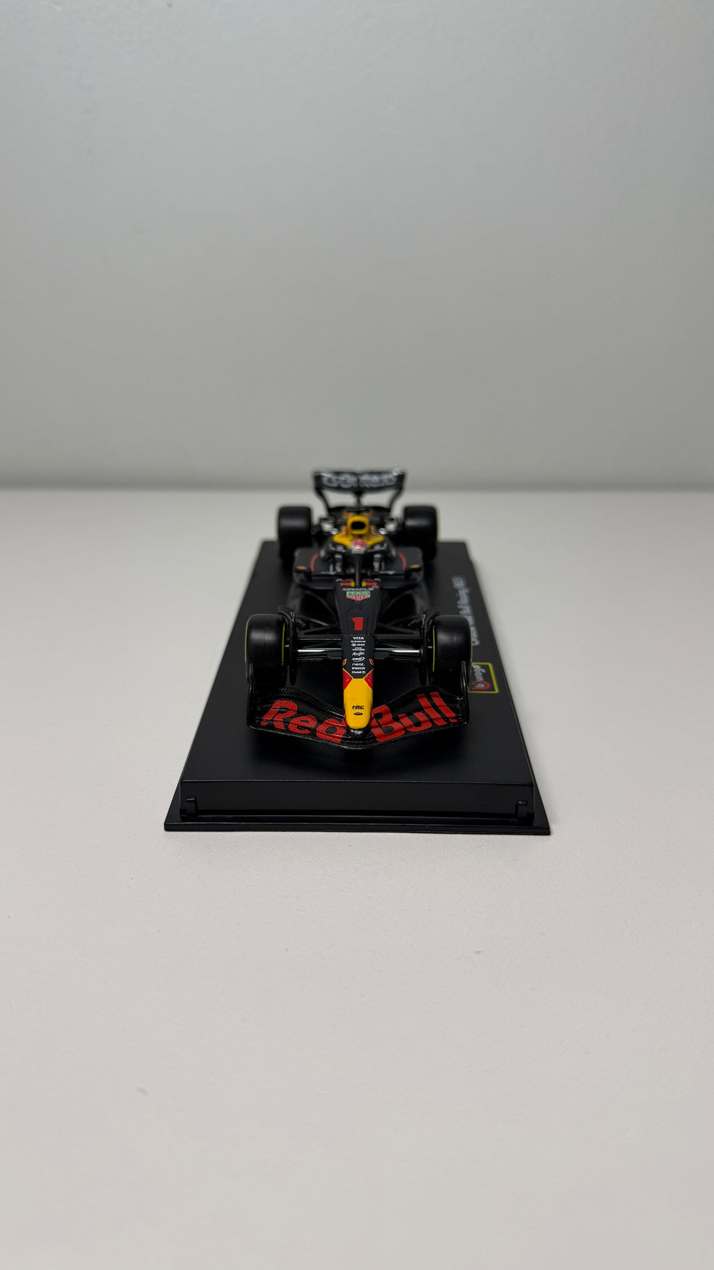 Red Bull RB21 - Verstappen - 2025
