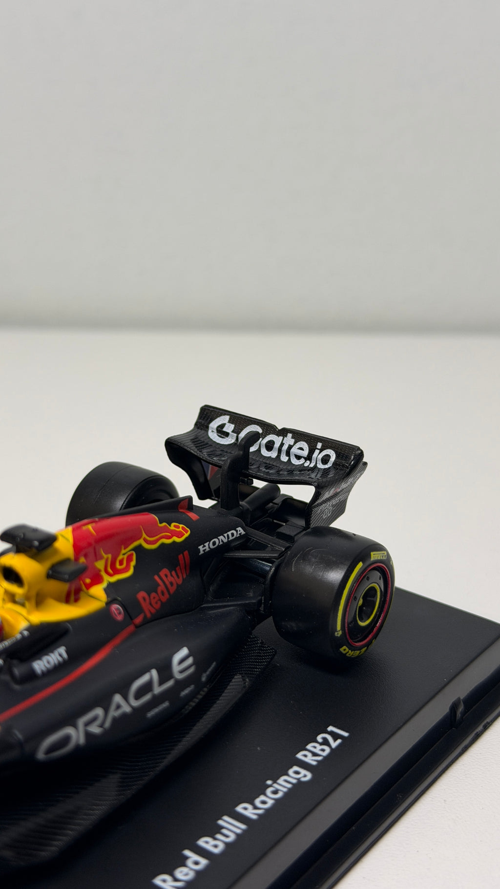 Red Bull RB21 - Verstappen - 2025