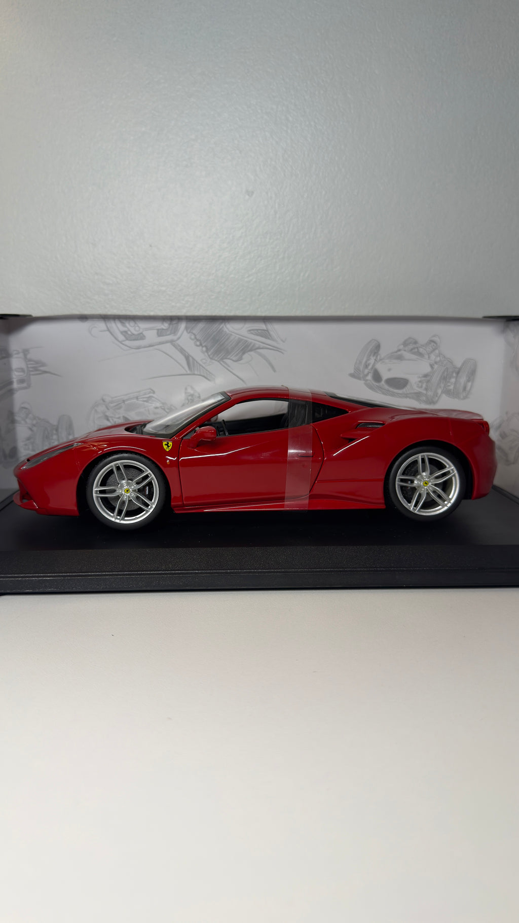 Ferrari 488 GTB 1:18