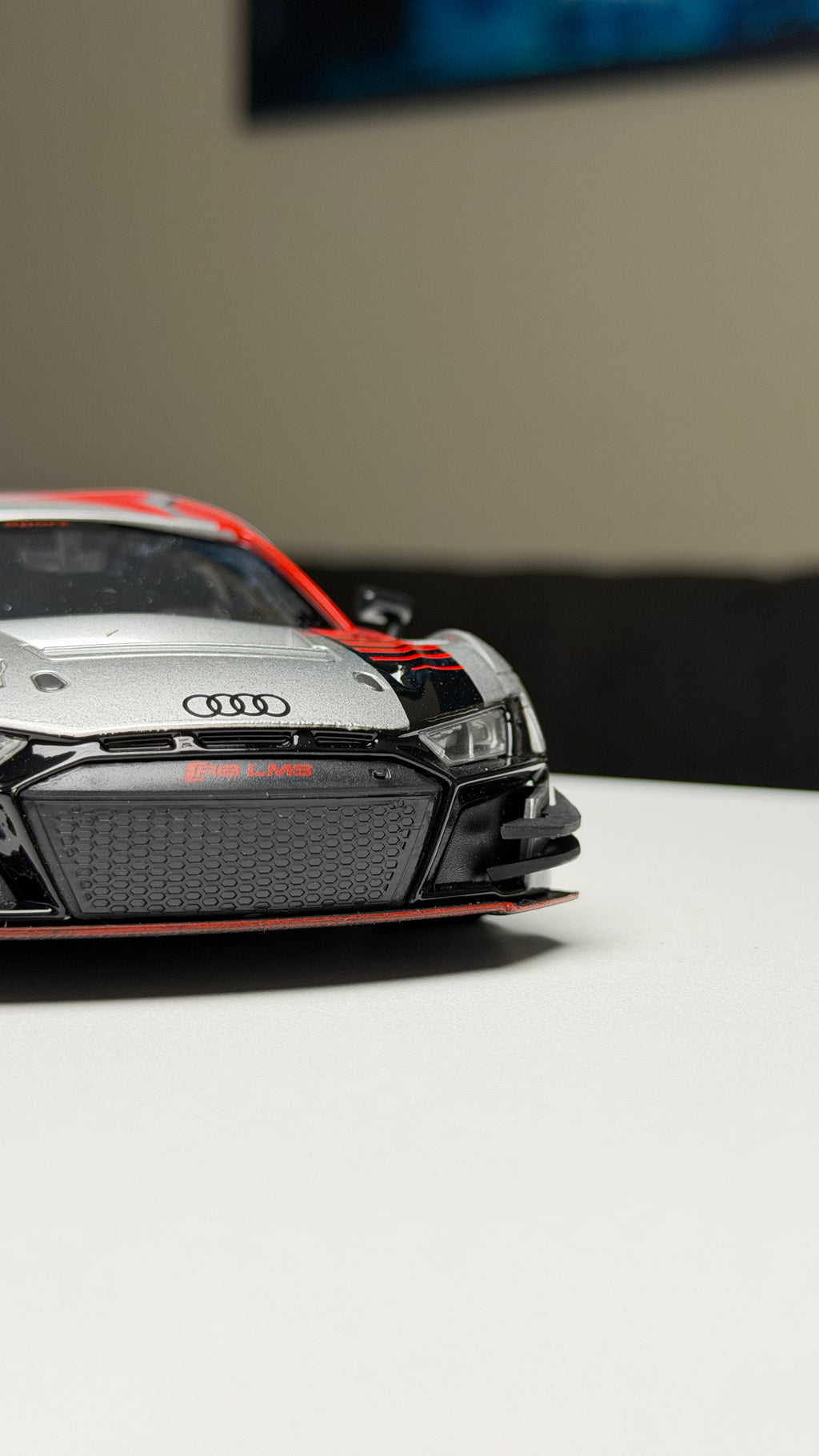 Audi R8 GT3 1:24