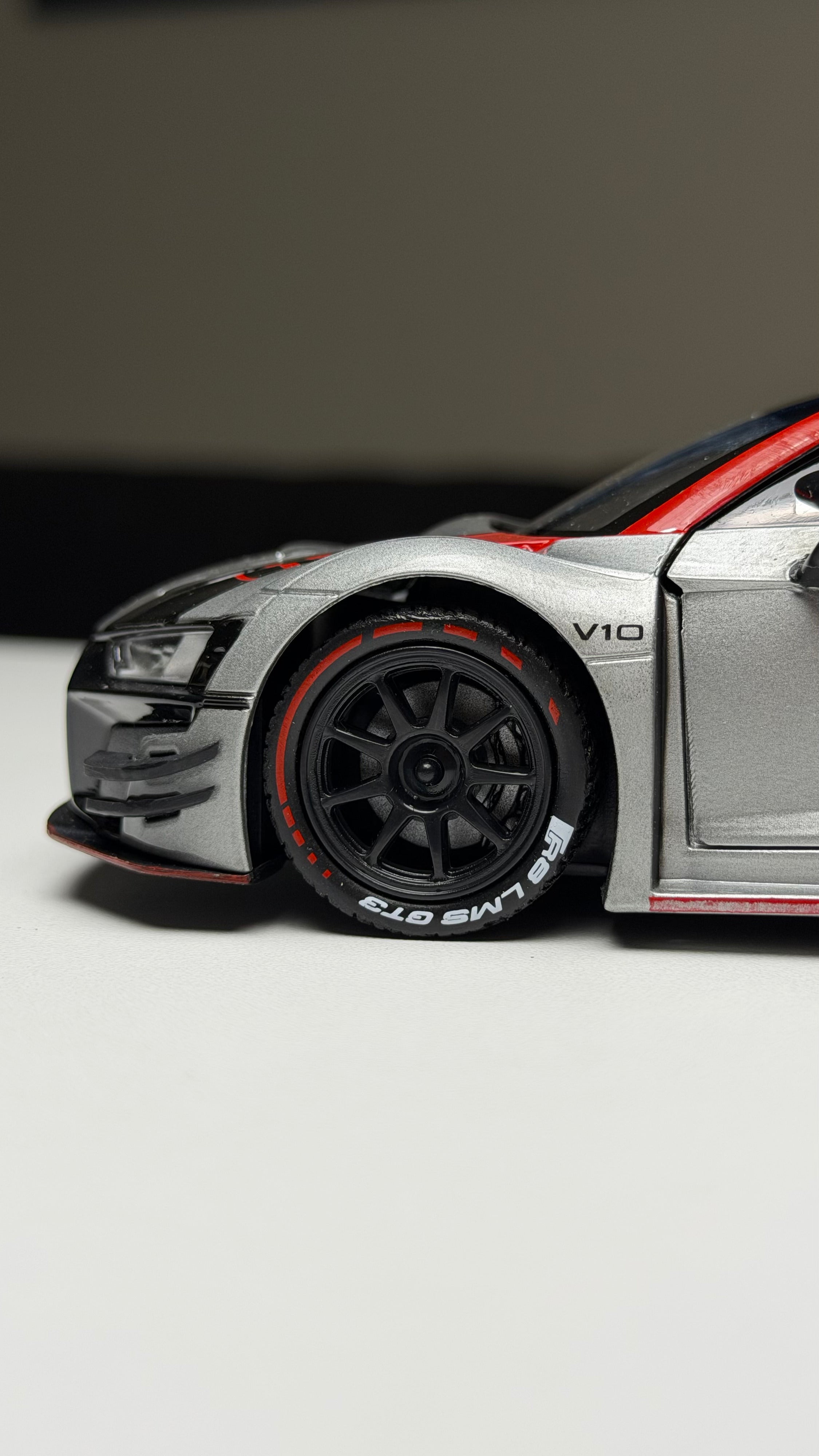Audi R8 GT3 1:24