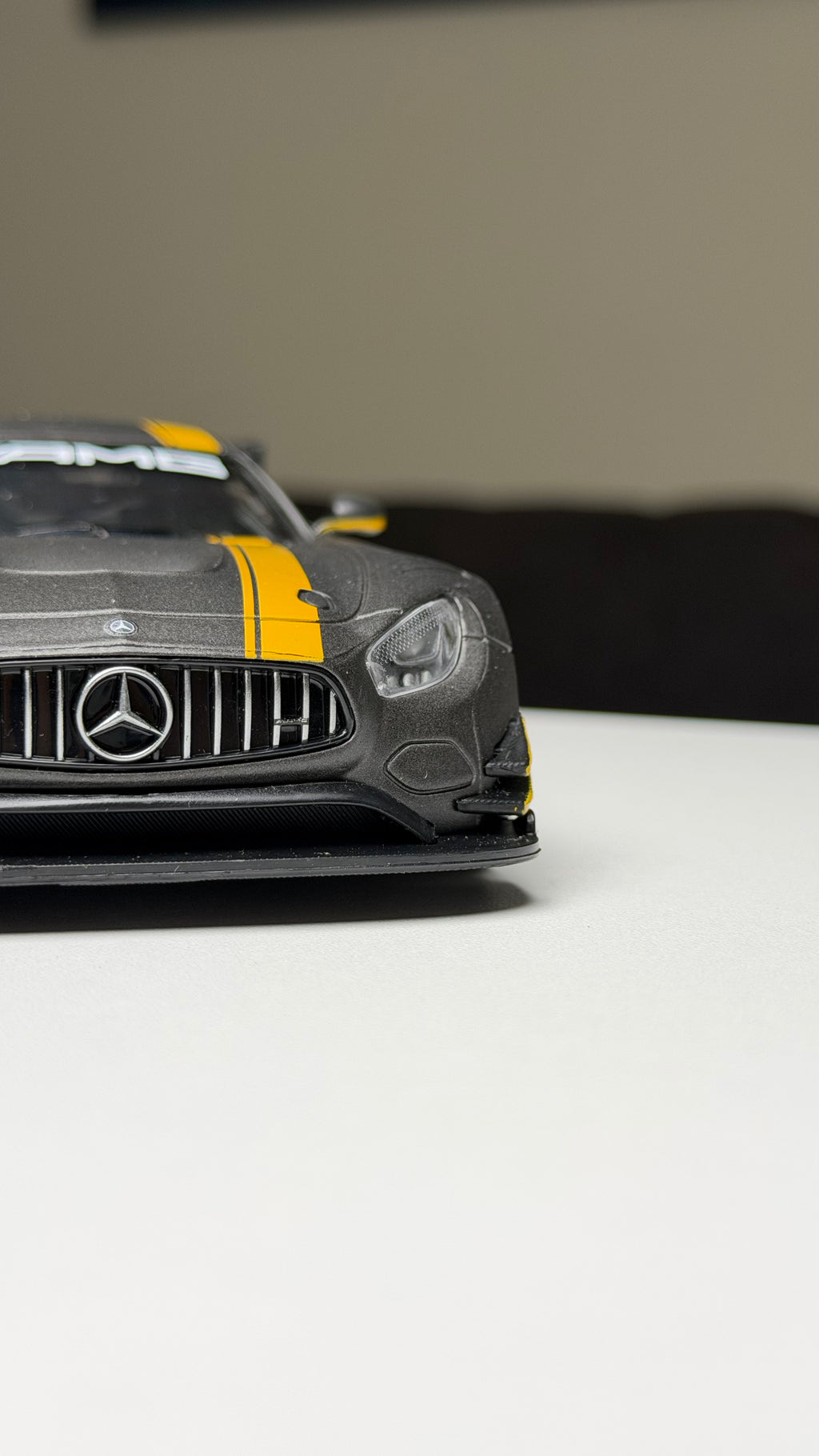 Mercedes AMG GT3 1:24