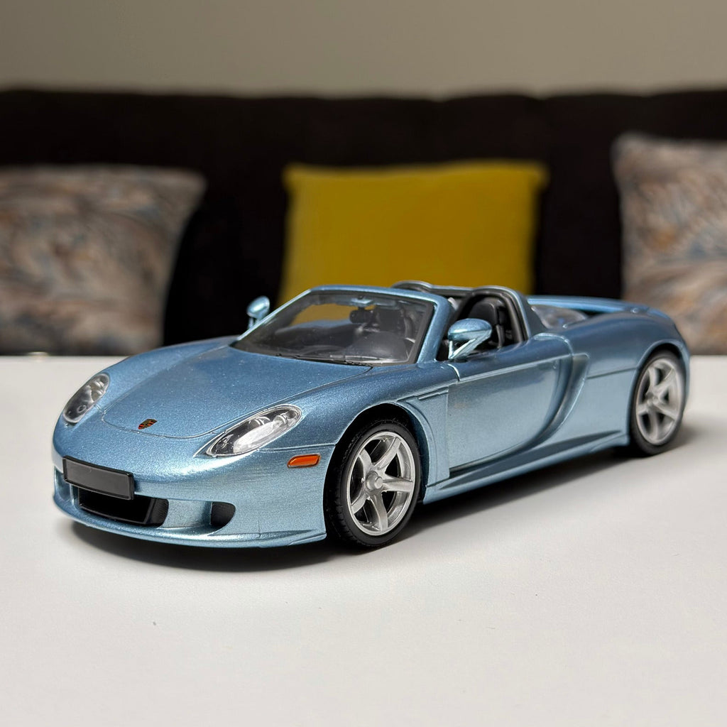 Porsche Carrera GT 1:24