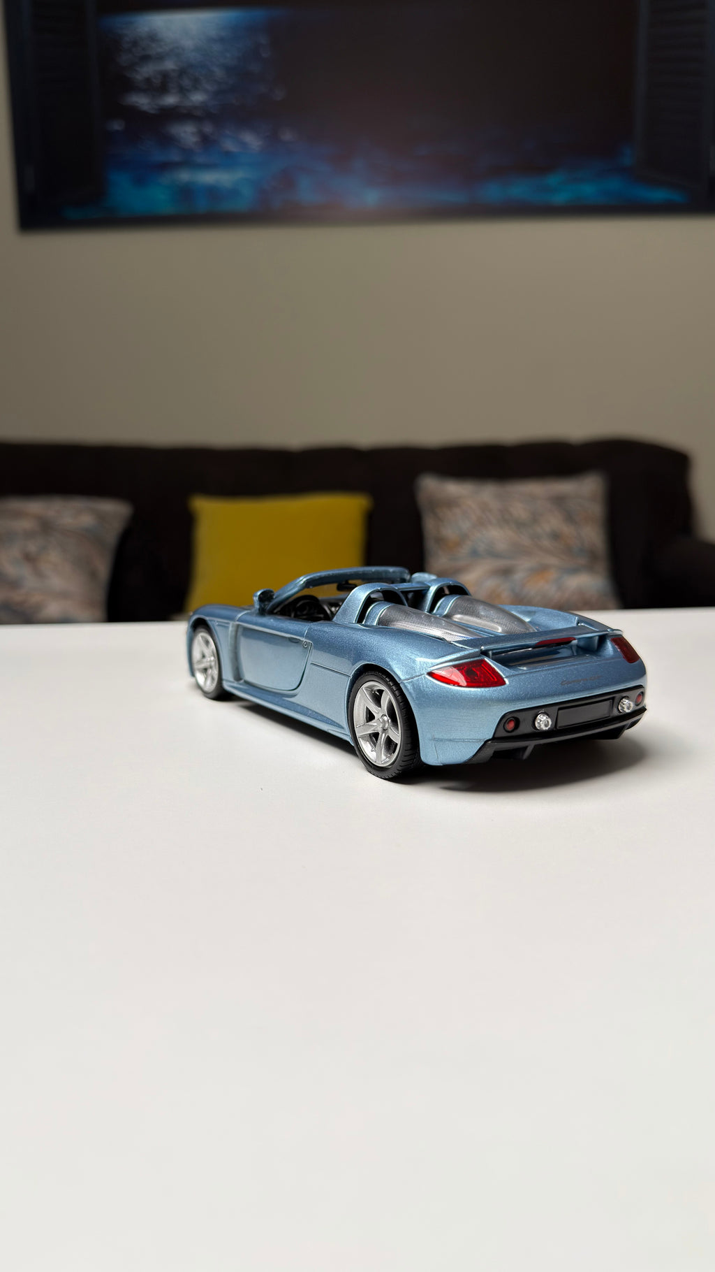 Porsche Carrera GT 1:24