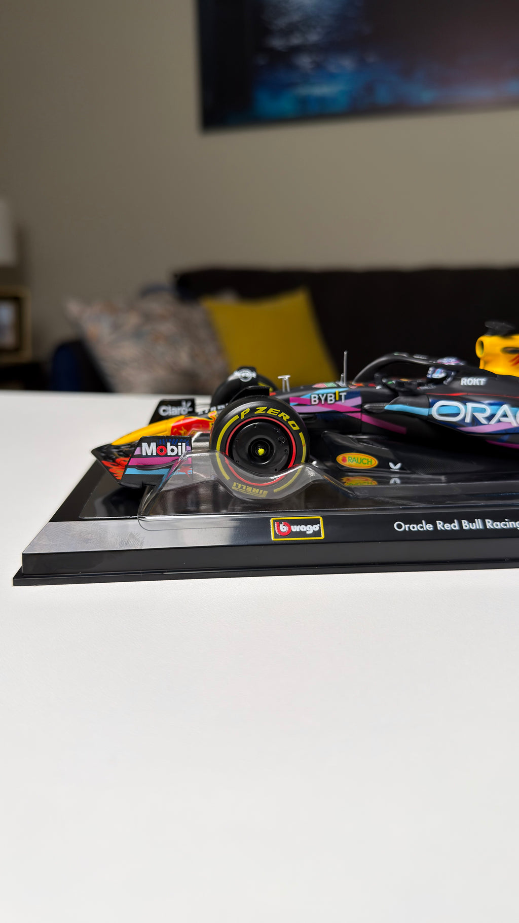 Red Bull RB19 - Verstappen | Edición Especial - 2023 | 1:24