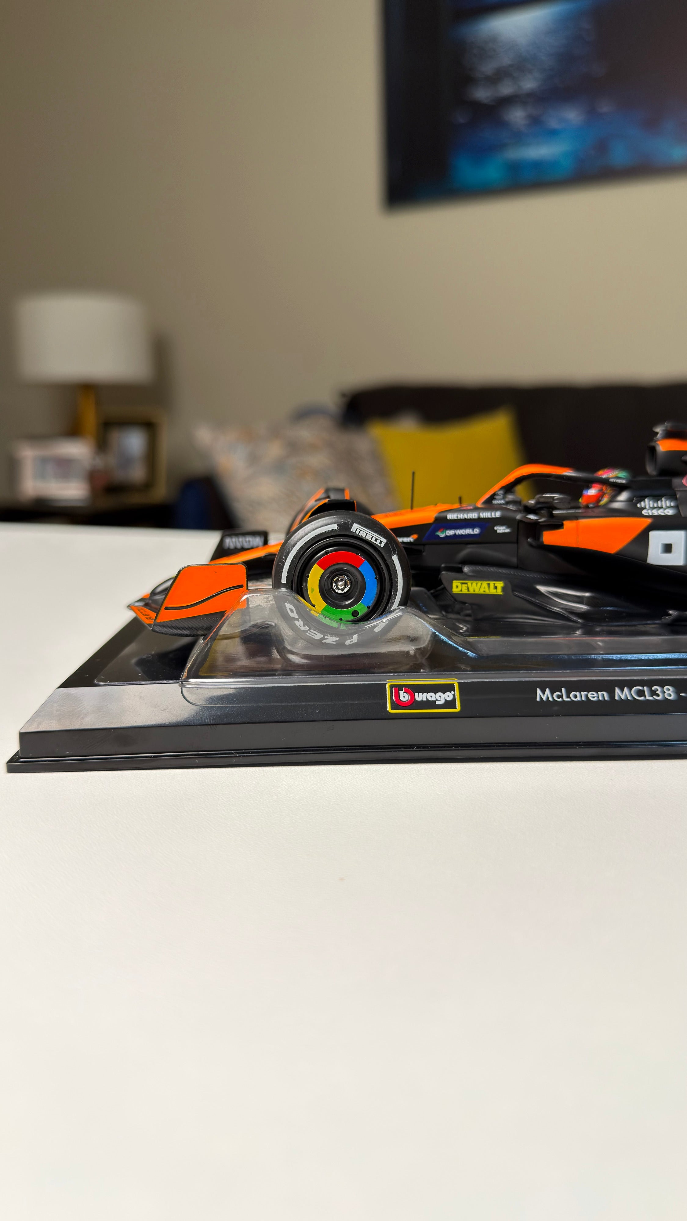 McLaren MCL38 - Piastri - 2024 | 1:24