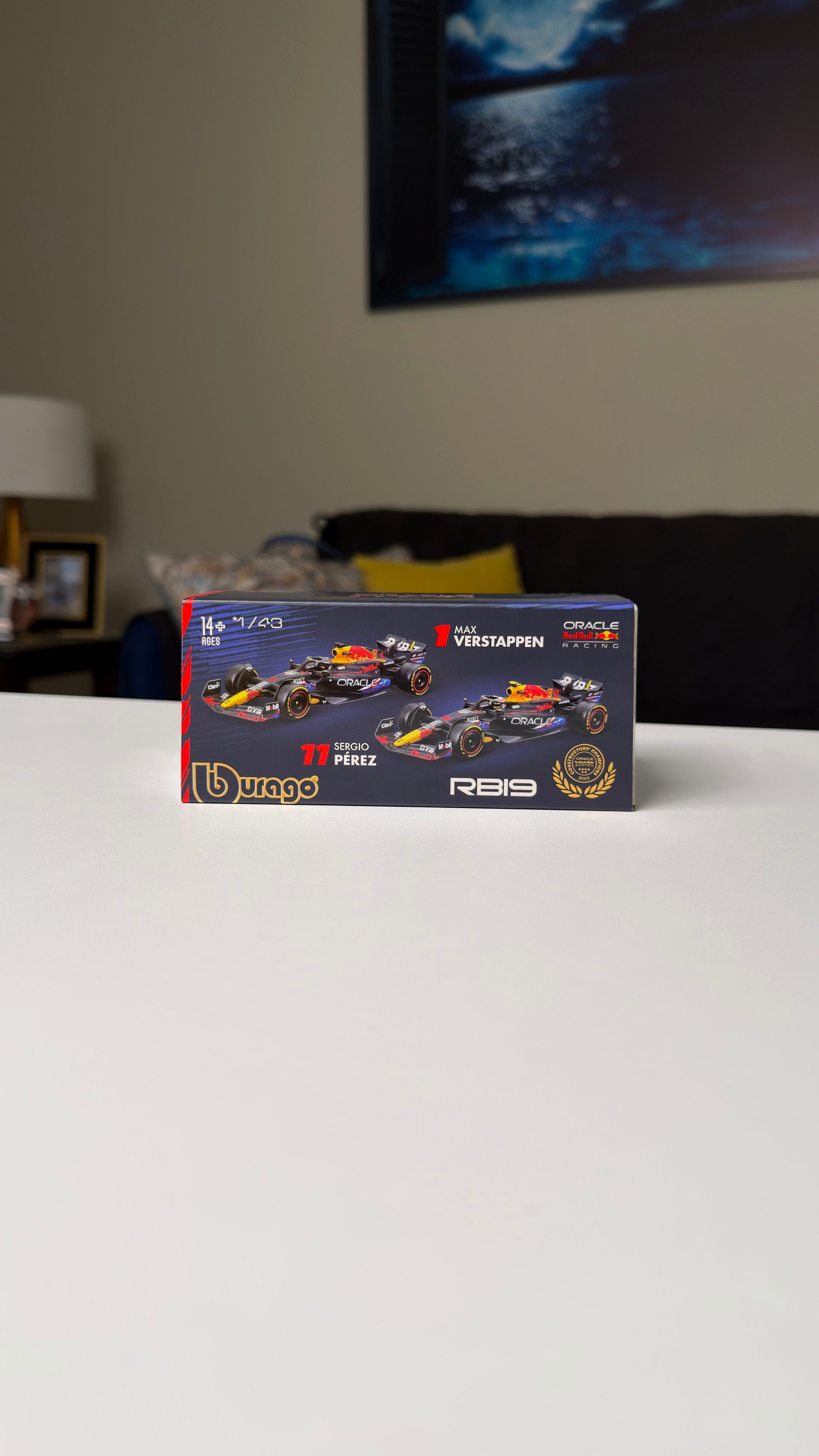 Red Bull RB19 - Verstappen | Edición Especial - 2023 | 1:43