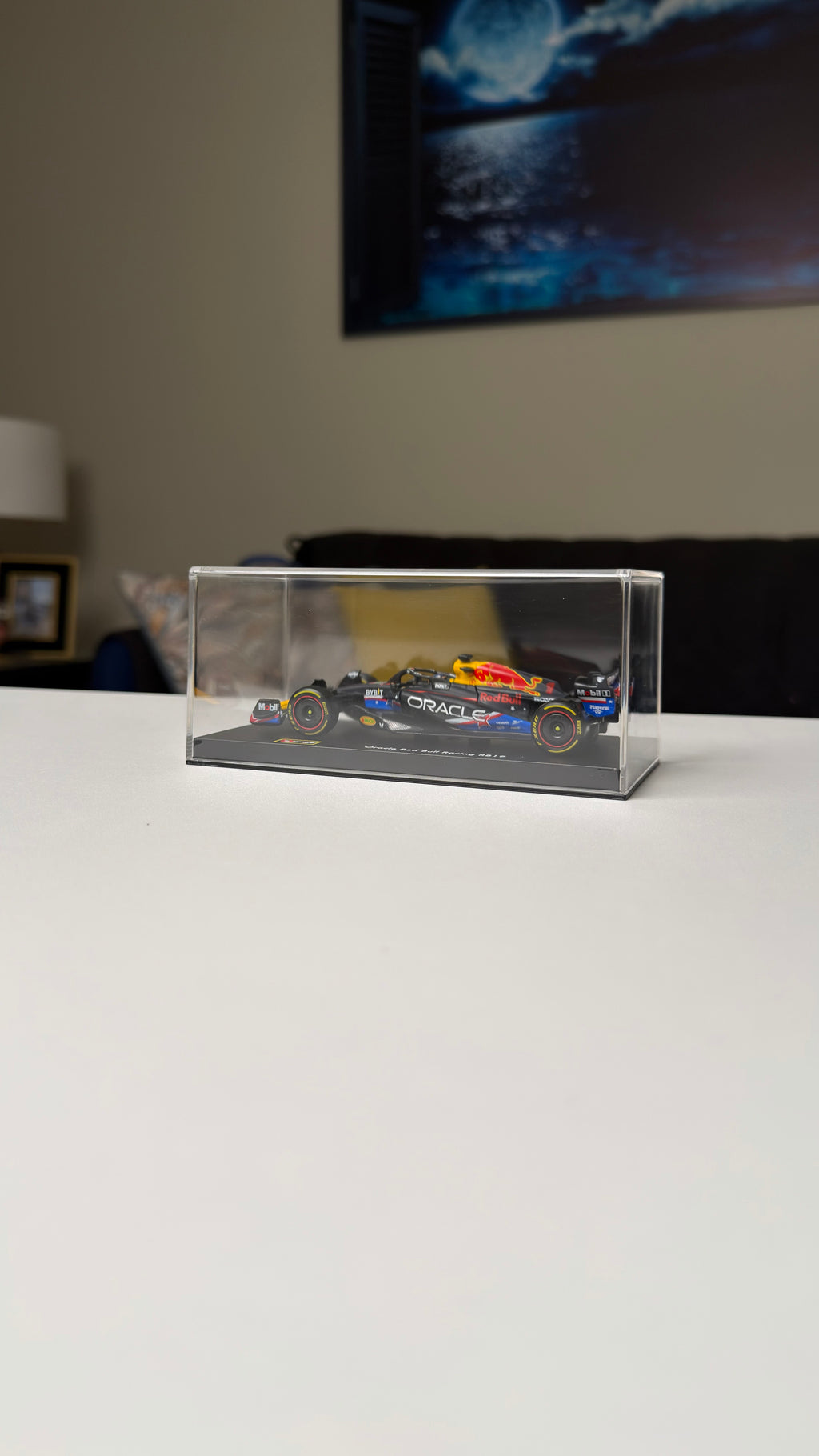 Red Bull RB19 - Verstappen | Edición Especial - 2023 | 1:43
