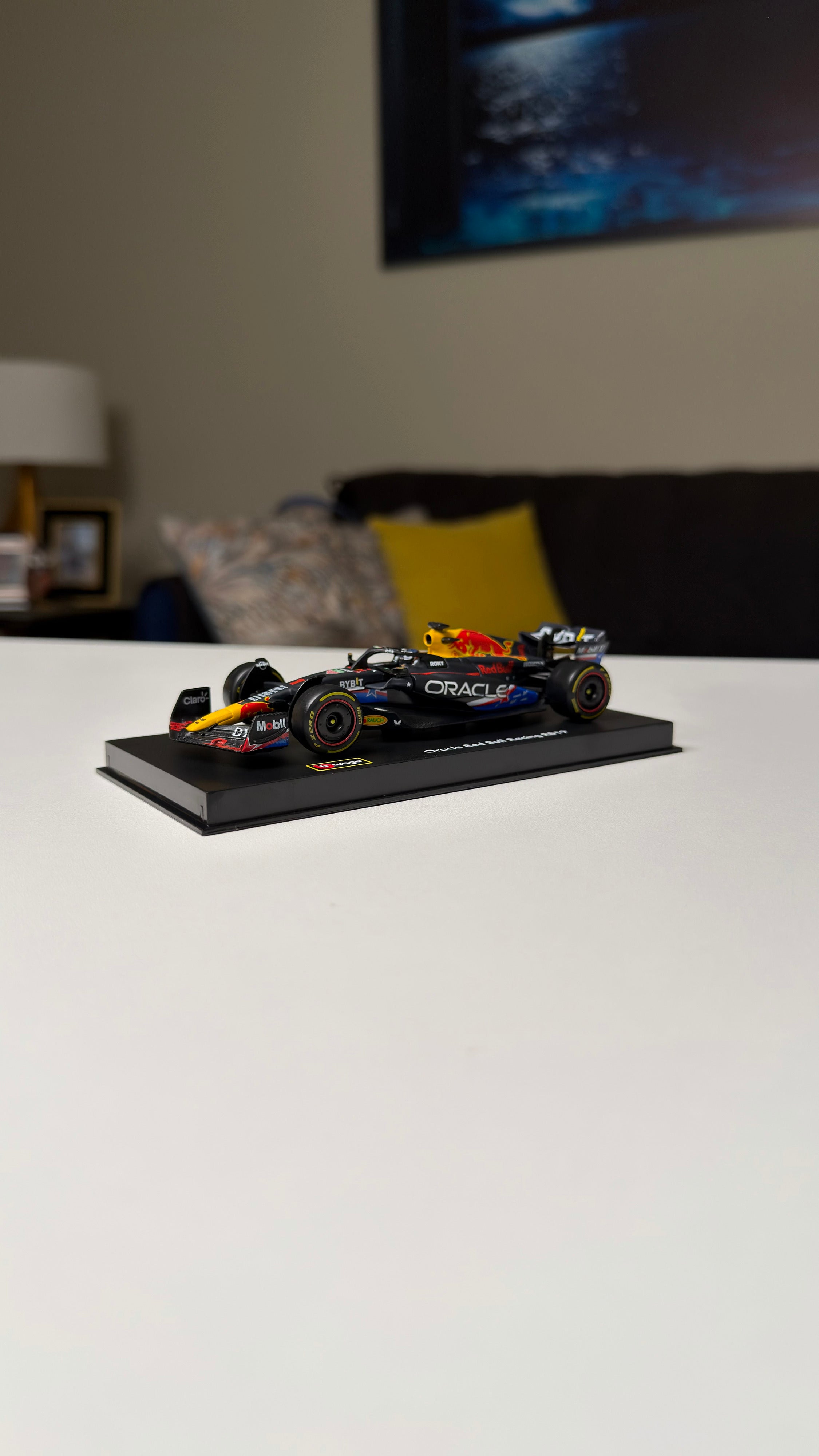 Red Bull RB19 - Verstappen | Edición Especial - 2023 | 1:43