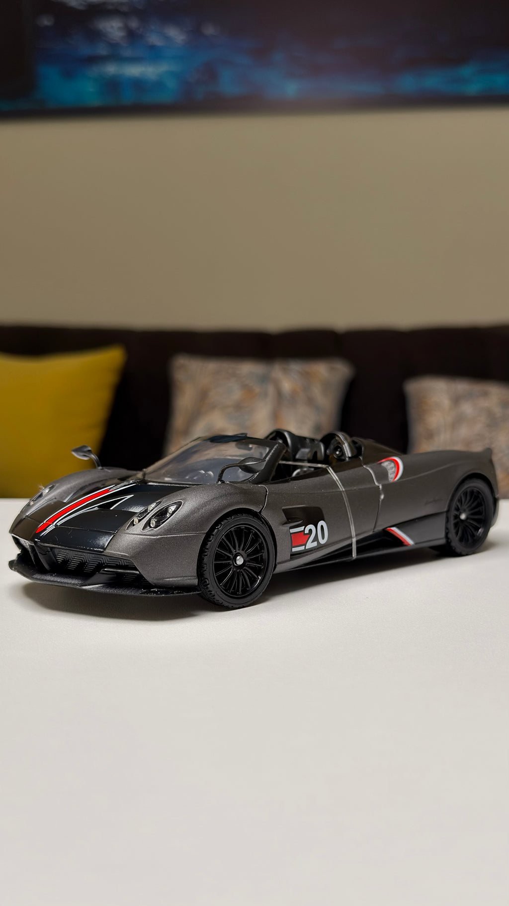 Pagani Huayra 1:24