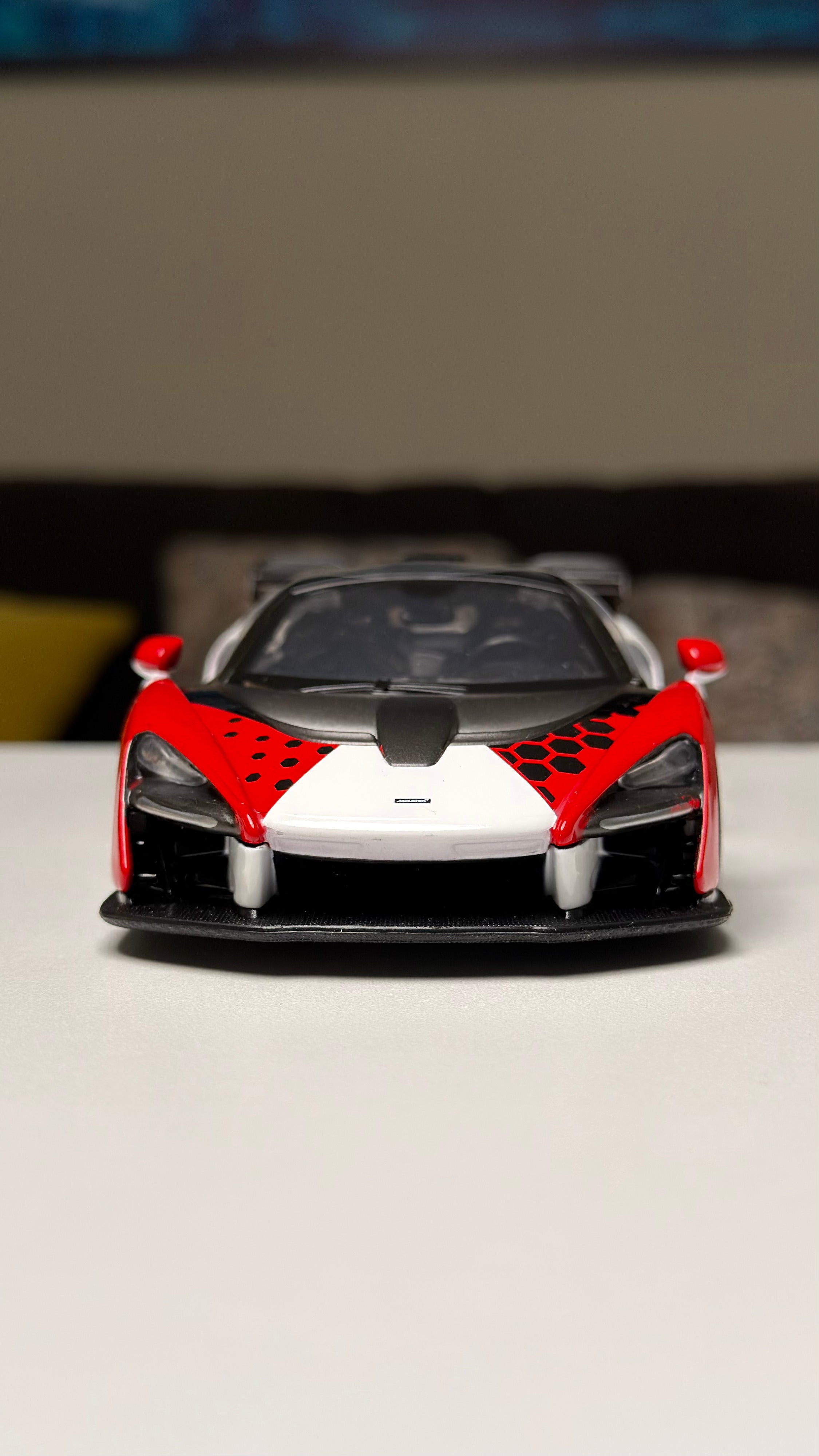McLaren Senna 1:24