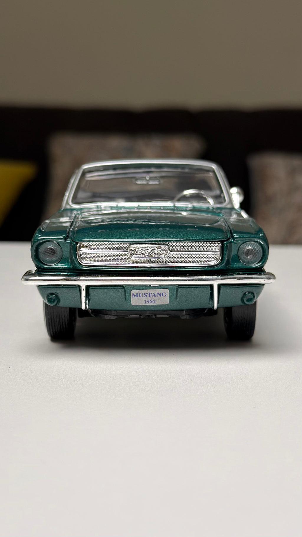 Ford Mustang 1964 1:24